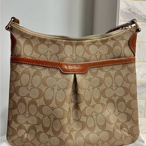 Coach Shoulder Bag with Signature Pattern in Brown and Tan